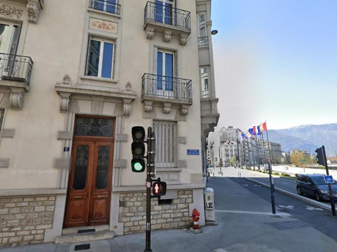 גרנובל Suite Vinicole Hypercentre, Bastille & Gare 9 Min A Pied מראה חיצוני תמונה